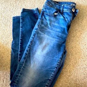 American Eagle Super soft stretch jeans